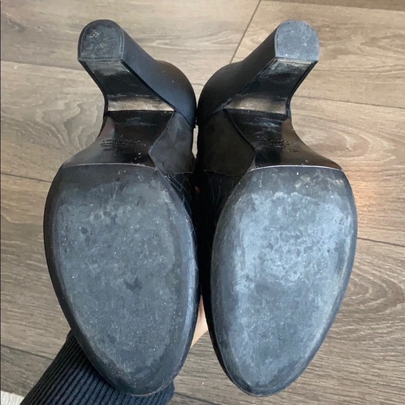 Black high heeled boots - Picture 6 of 6